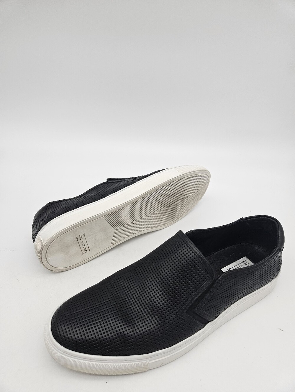 URI MINKOFF Union Leather Slip On Sneaker Loafer Mens Black Sz 12M
